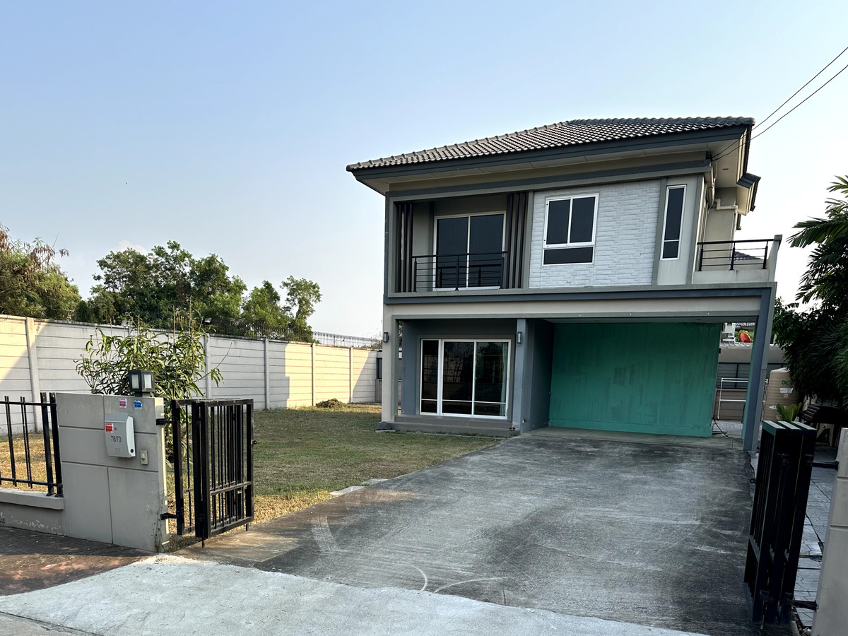 ขายบ้านลาดกระบัง สุวรรณภูมิ : ขายบ้านเดี่ยว The Plant ฉลองกรุง 2 ขนาด 121.20 ตร.ว. พร้อมอยู่ 