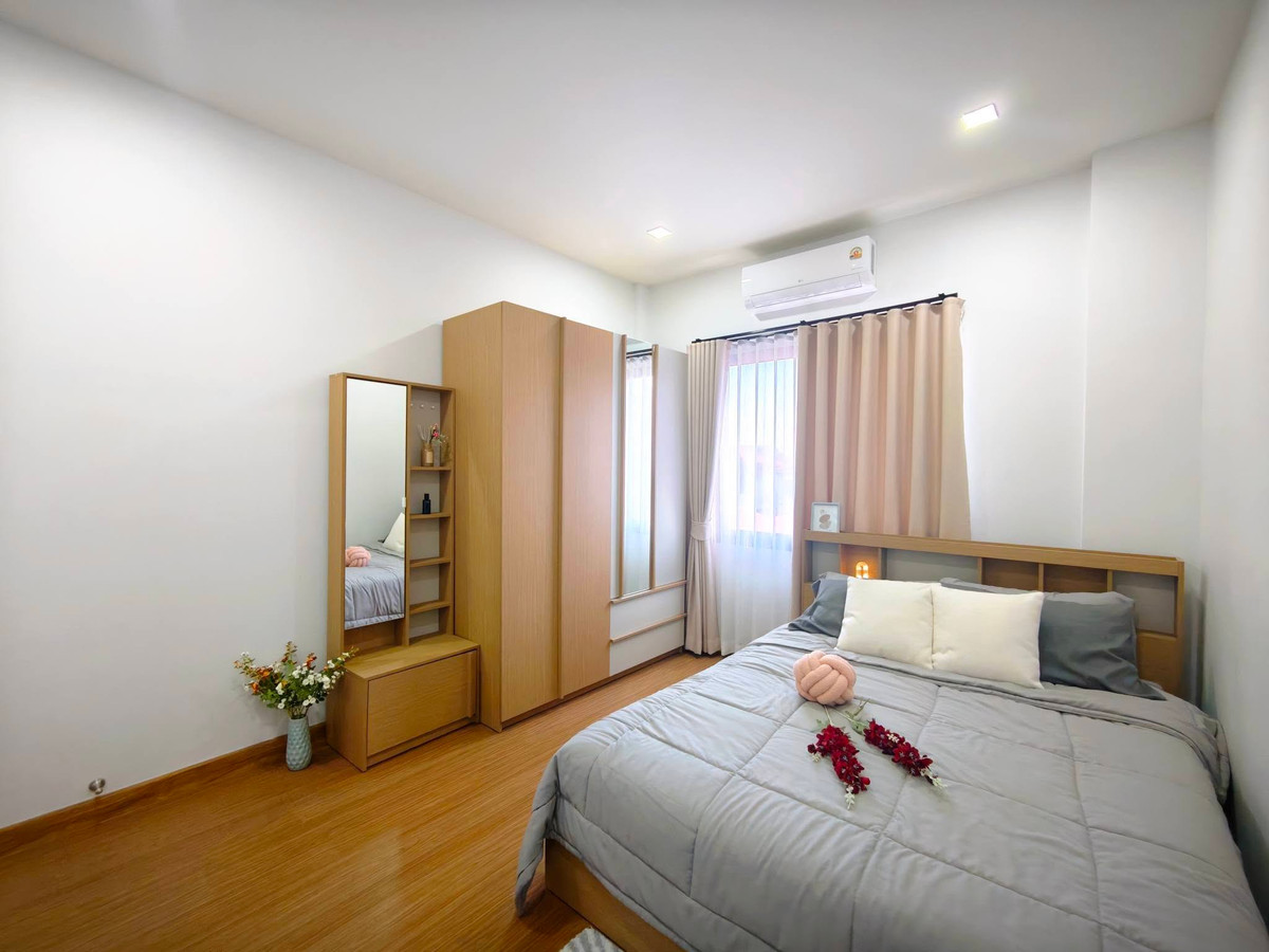 For SaleHousePattaya, Bangsaen, Chonburi : The Grand 9 / 4 Bedrooms (SALE WITH TENANT), The Grand 9 / 4 Bedrooms (Sale with Tenant) BEWN082