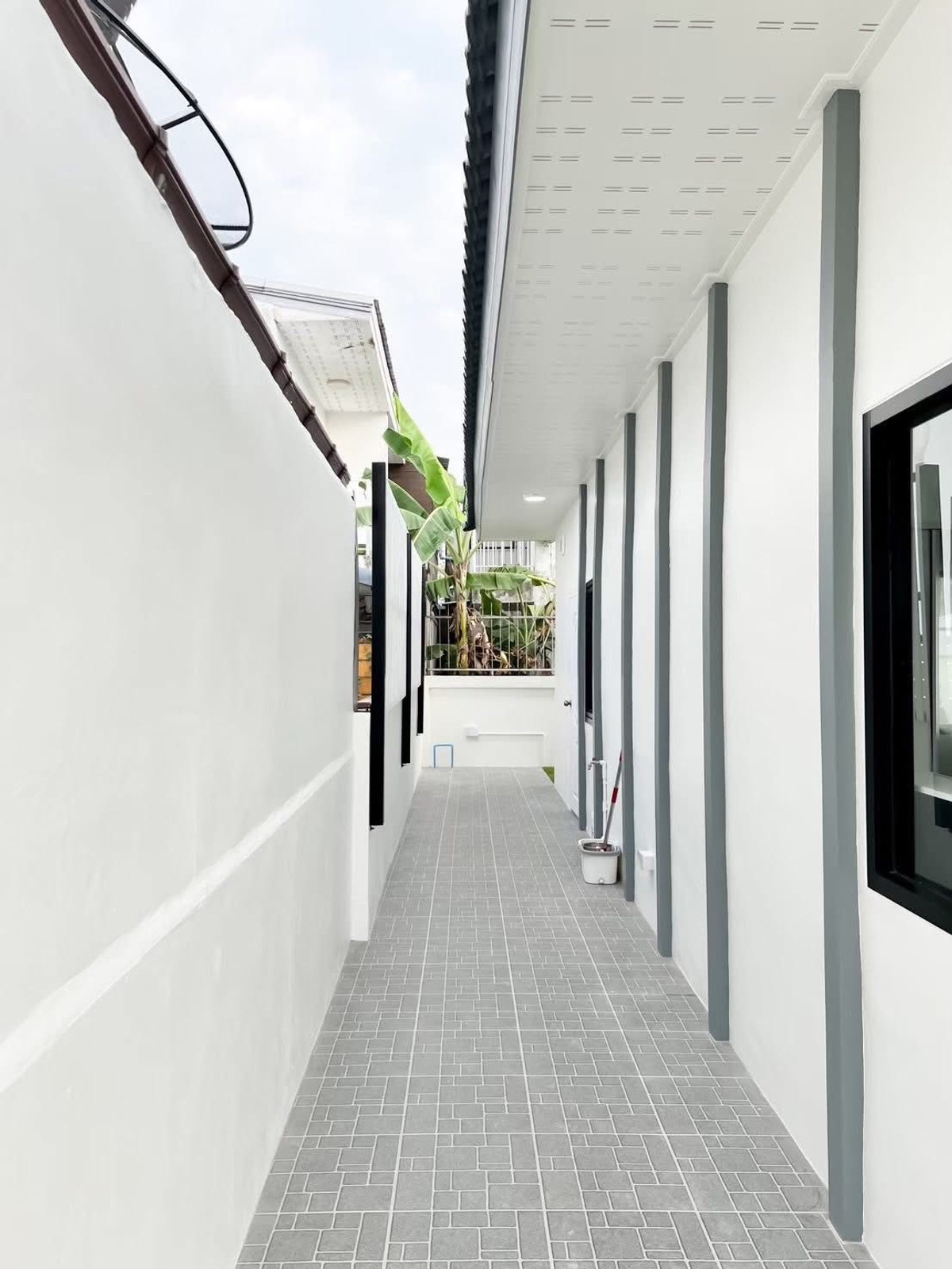 For SaleHousePattaya, Bangsaen, Chonburi : Rattanakorn Village 19 / 3 Bedrooms (FOR SALE), Rattanakorn Village 19 / 3 Bedrooms (For Sale) BEWN085