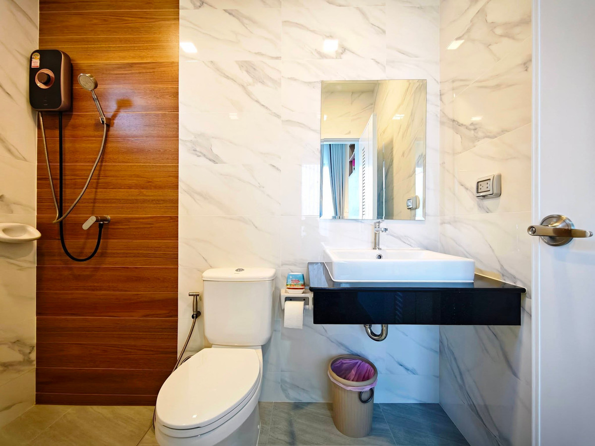 For SaleHousePattaya, Bangsaen, Chonburi : The Grand 9 / 4 Bedrooms (SALE WITH TENANT), The Grand 9 / 4 Bedrooms (Sale with Tenant) BEWN082