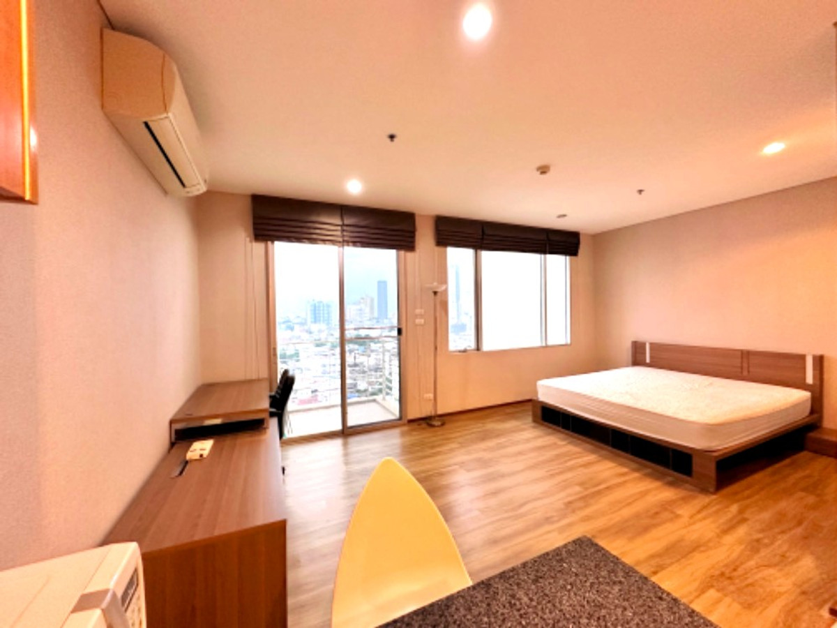 For SaleCondoWongwianyai, Charoennakor : Villa Sathorn / Studio (SALE WITH TENANT), Villa Sathorn / Studio (sale with tenant) PT085