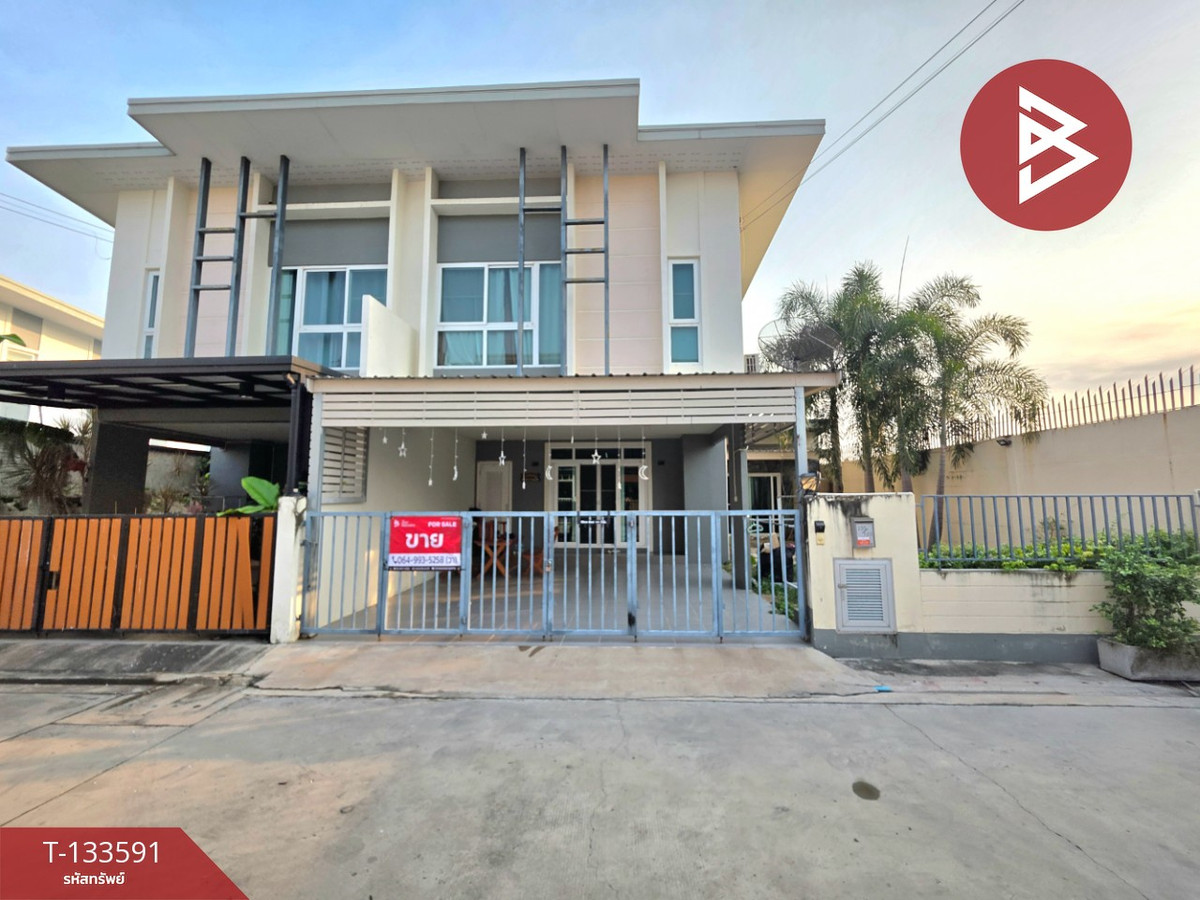 For SalePattaya, Bangsaen, Chonburi : Semi-detached house for sale, Pano Village Laemchabang, Chonburi.