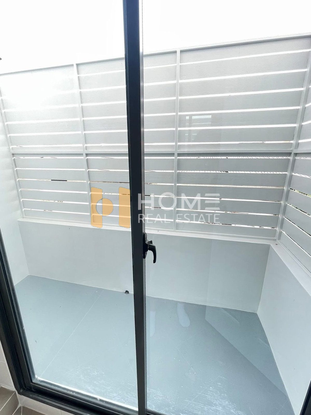 For SaleTownhomePattanakan, Srinakarin : The Metro Pattanakarn - Srinakarin / 3 Bedrooms (FOR SALE) FONT032