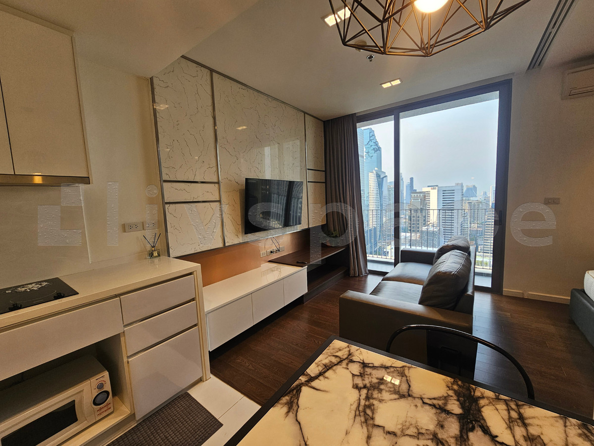 CondoSathorn, Narathiwat : ▚ LG141ツ SALE/RENT: Nara 9 - 1BR 38.43sqm 🏙️✨ High Floor, Cool Side, Custom Built-in, Prime Sathorn Location, Ready to move in!