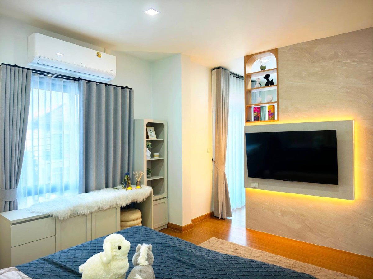 For SaleHousePattaya, Bangsaen, Chonburi : The Grand 9 / 4 Bedrooms (SALE WITH TENANT), The Grand 9 / 4 Bedrooms (Sale with Tenant) BEWN082