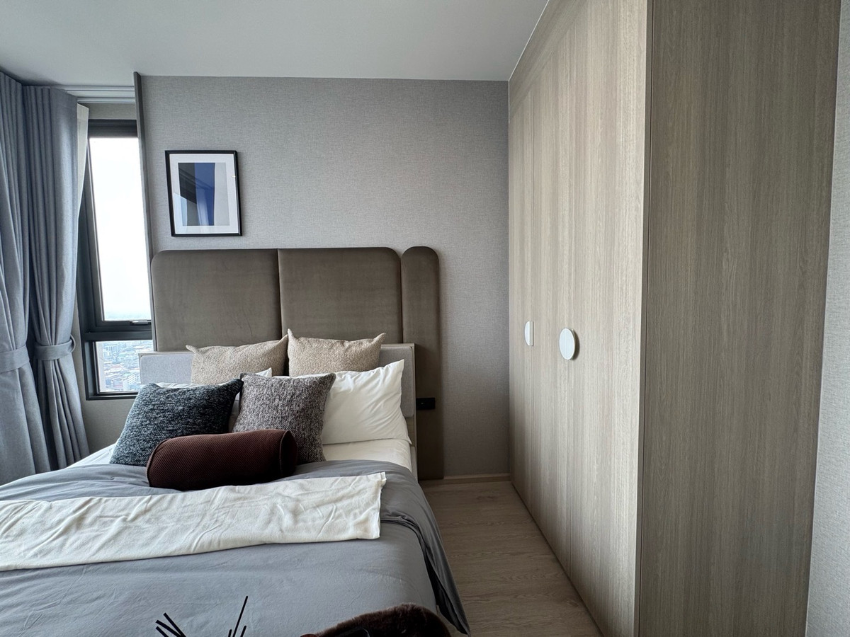 ขายคอนโดวงเวียนใหญ่ เจริญนคร : Reference Sathorn–Wongwianyai
1Bed 1Bath 31sq.m. 4.49mb
☎️Phat 064-642-8664
☎️Nui 094-624-2014