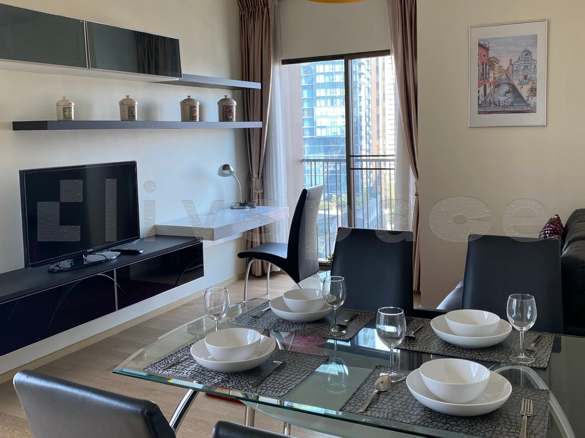 ให้เช่าคอนโดสุขุมวิท อโศก ทองหล่อ : ▚ LG142ツ ให้เช่า: Noble Refine – 2 Bed 71 ตร.ม. 🏙️✨ ใกล้ BTS พร้อมพงษ์ 300 ม. ไซส์ใหญ่ ทิศไม่ร้อน เจ้าของลดราคาพิเศษจาก 55K เหลือเพียง 50K!