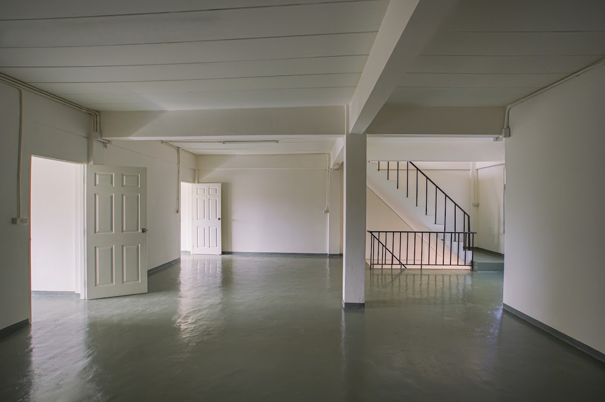 ขายอาคารพาณิชย์แจ้งวัฒนะ เมืองทอง : ตึกแถว อาคารพาณิชย์ 2 คูหา ซอยวัดเวฬุวนาราม13 รีโนเวทใหม่ทั้งหลัง