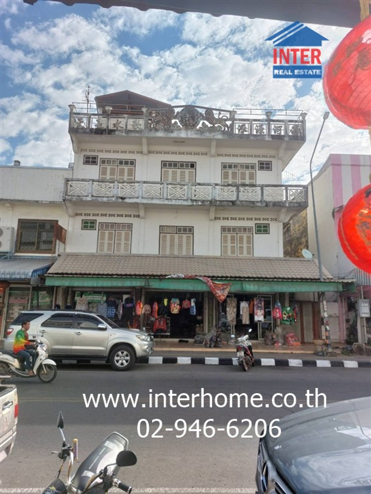 For SaleOfficeMukdahan : 4-story office building, 111.5 sq m. Office building near Indochina Market. Samut Sakdarak Road Muang Mukdahan, Mukdahan