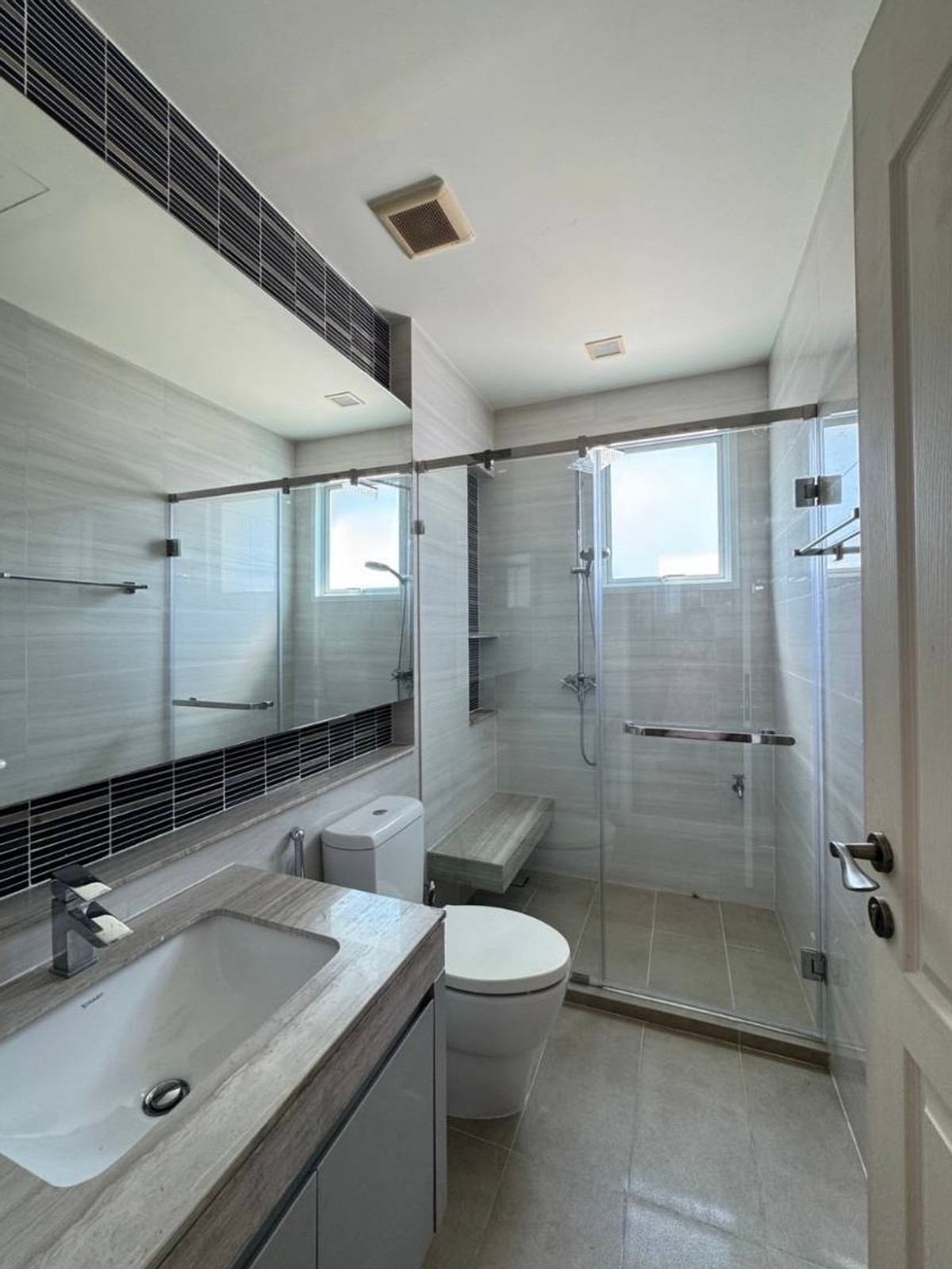 HouseBangna, Bearing, Lasalle : Narasiri Bangna / 4 bedrooms (for sale and rent), Narasiri Bangna / 4 Bedrooms (SALE & AVAILABLE YOK065