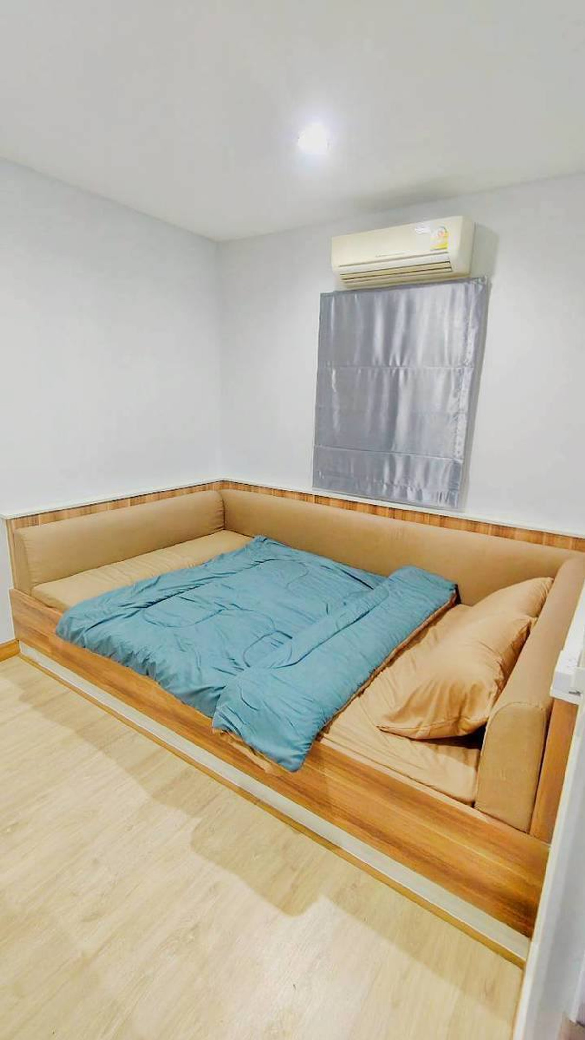 For RentHouseLadkrabang, Suwannaphum Airport : HR3215 Large detached house for rent, Perfect Place Krungthep Kreetha, usable area 300 sq m, pets allowed. (Pet-Friendly) | Ready to move in immediately.