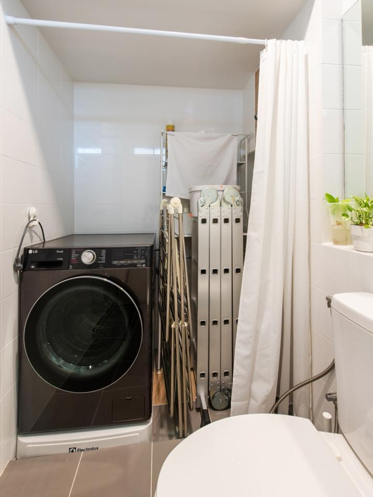 For RentSamut Prakan,Samrong : For rent, 36.2 sq m, 3 bedrooms, 3 bathrooms, 2-story detached house, Grand Pleno Mega Bangna.