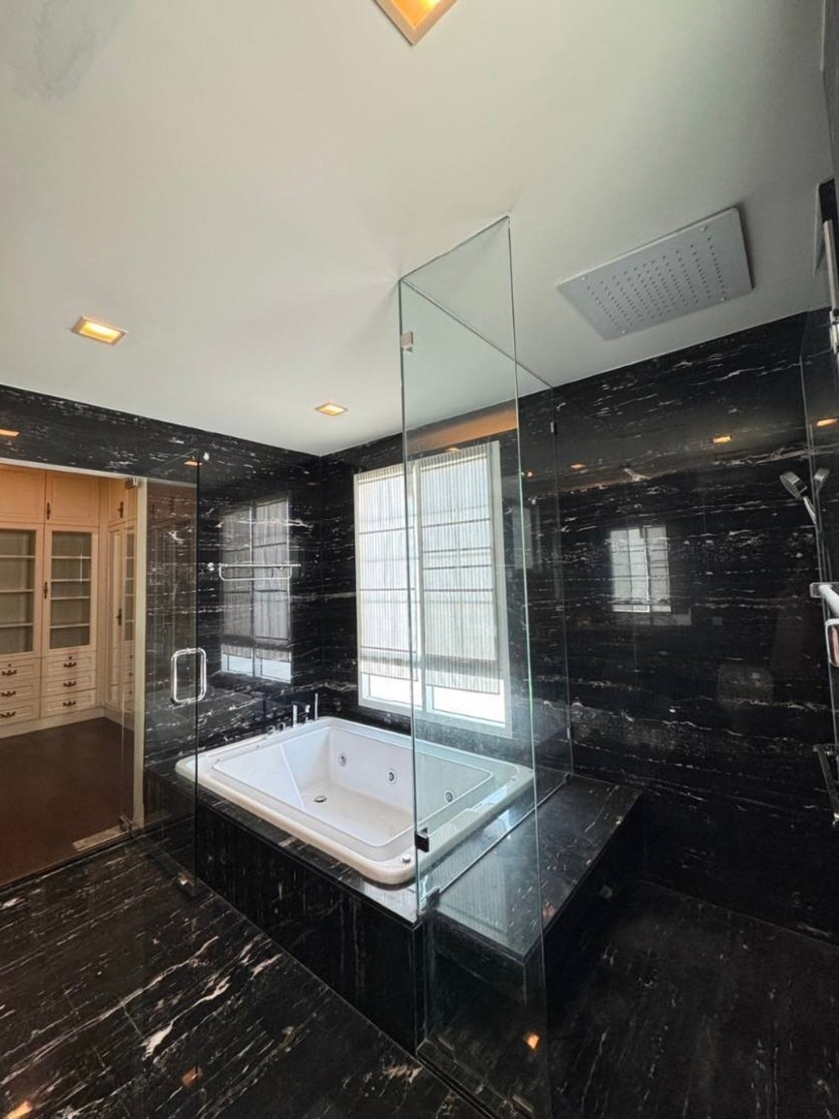 HouseBangna, Bearing, Lasalle : Narasiri Bangna / 4 bedrooms (for sale and rent), Narasiri Bangna / 4 Bedrooms (SALE & AVAILABLE YOK065