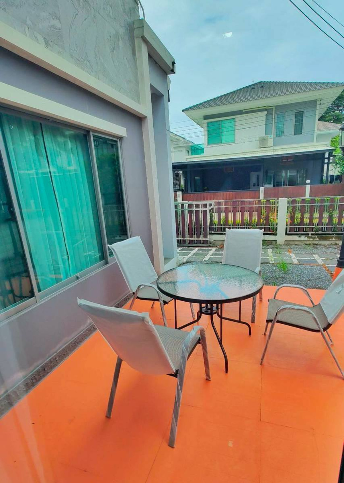 For RentHouseLadkrabang, Suwannaphum Airport : HR3215 Large detached house for rent, Perfect Place Krungthep Kreetha, usable area 300 sq m, pets allowed. (Pet-Friendly) | Ready to move in immediately.