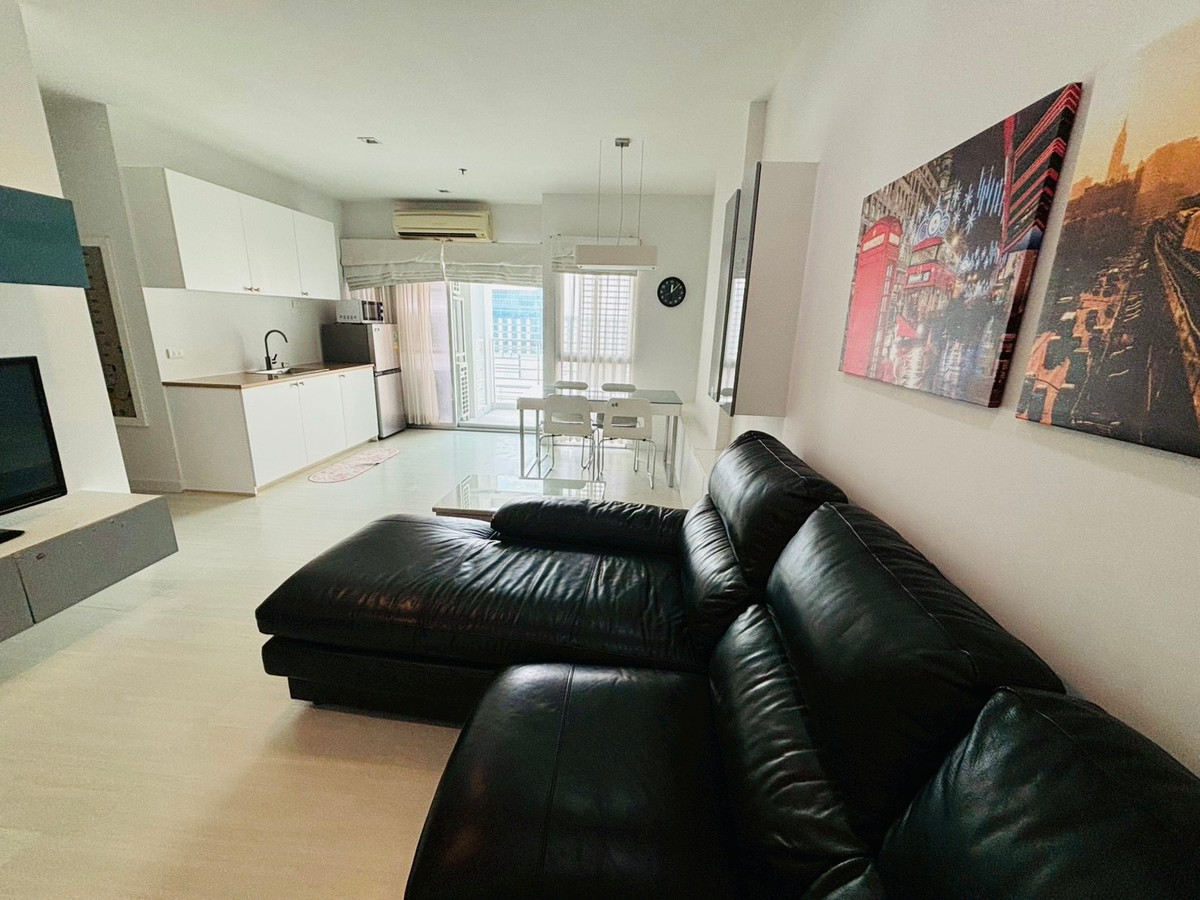 For RentCondoLadprao, Central Ladprao : Resort style condo for rent, The Room Ratchada-Lat Phrao (63 sq m.), only 300 meters to MRT Lat Phrao.