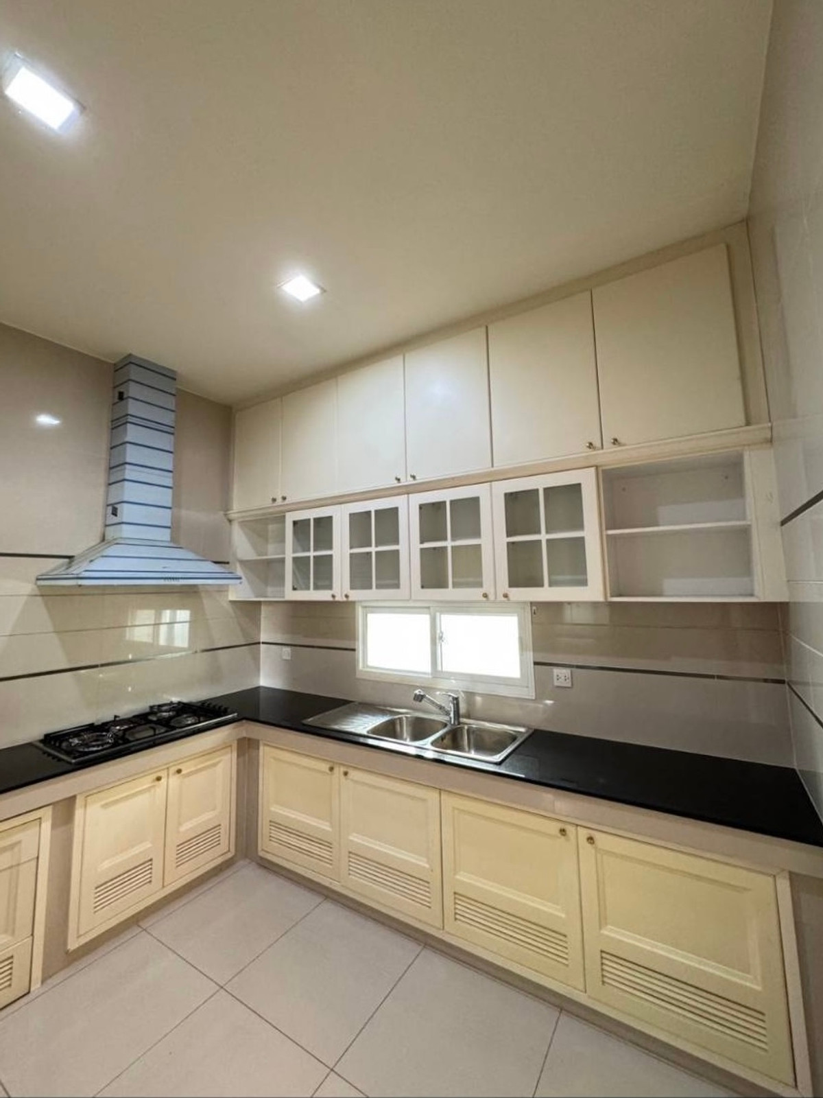 HouseBangna, Bearing, Lasalle : Narasiri Bangna / 4 bedrooms (for sale and rent), Narasiri Bangna / 4 Bedrooms (SALE & AVAILABLE YOK065