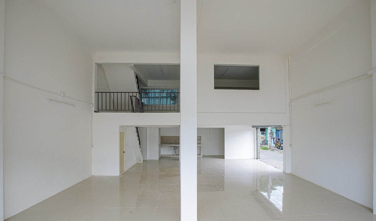 ขายอาคารพาณิชย์แจ้งวัฒนะ เมืองทอง : ตึกแถว อาคารพาณิชย์ 2 คูหา ซอยวัดเวฬุวนาราม13 รีโนเวทใหม่ทั้งหลัง