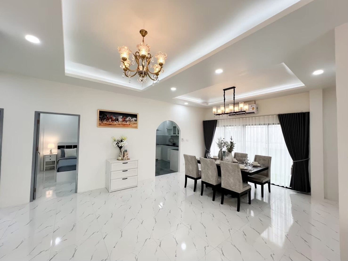 For SaleHousePattaya, Bangsaen, Chonburi : Rattanakorn Village 19 / 3 Bedrooms (FOR SALE), Rattanakorn Village 19 / 3 Bedrooms (For Sale) BEWN085