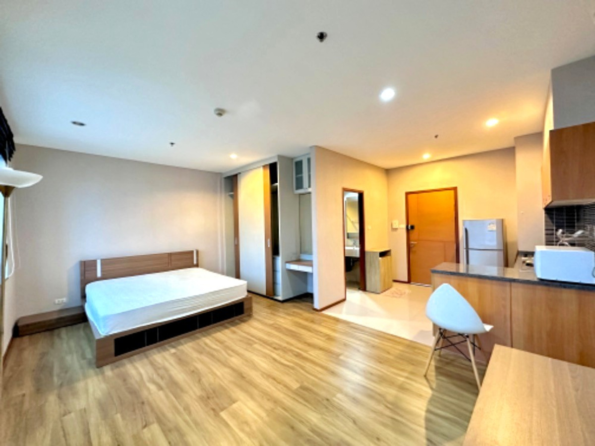 For SaleCondoWongwianyai, Charoennakor : Villa Sathorn / Studio (SALE WITH TENANT), Villa Sathorn / Studio (sale with tenant) PT085