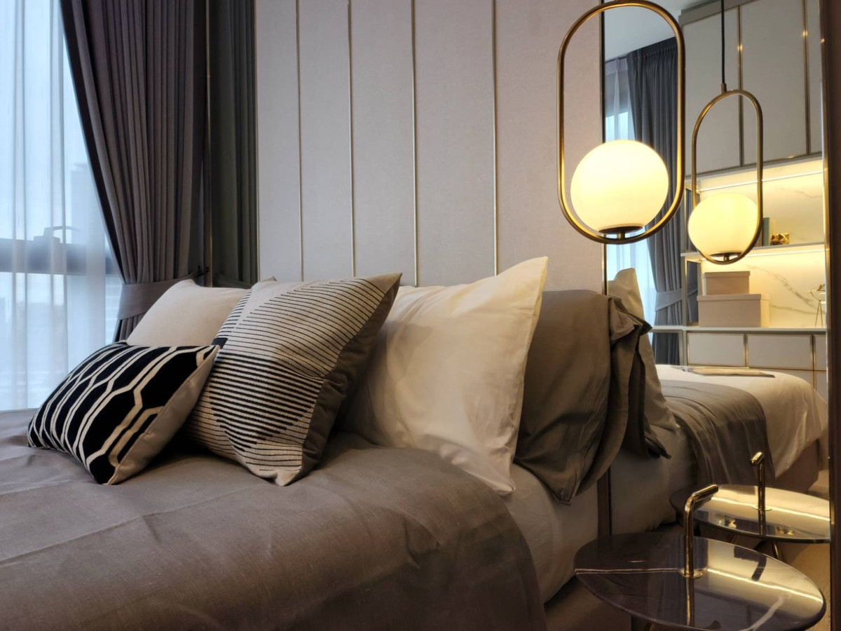 ให้เช่าคอนโดพระราม 9 เพชรบุรีตัดใหม่ RCA : 🔥 ปล่อยเช่าด่วน 🔥 ห้องสวยยัง ใหม่มาก ถูกมาก ห้องมุม  โครงการสุดฮอต   มีหลายห้อง  Call : 0619824959 Line ID :  elegant.289