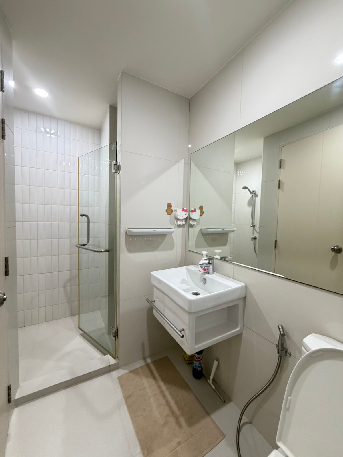 ให้เช่าคอนโดพระราม 9 เพชรบุรีตัดใหม่ RCA : 🔥 Hot Deal 2 bedrooms for rent at Life asoke 🔥