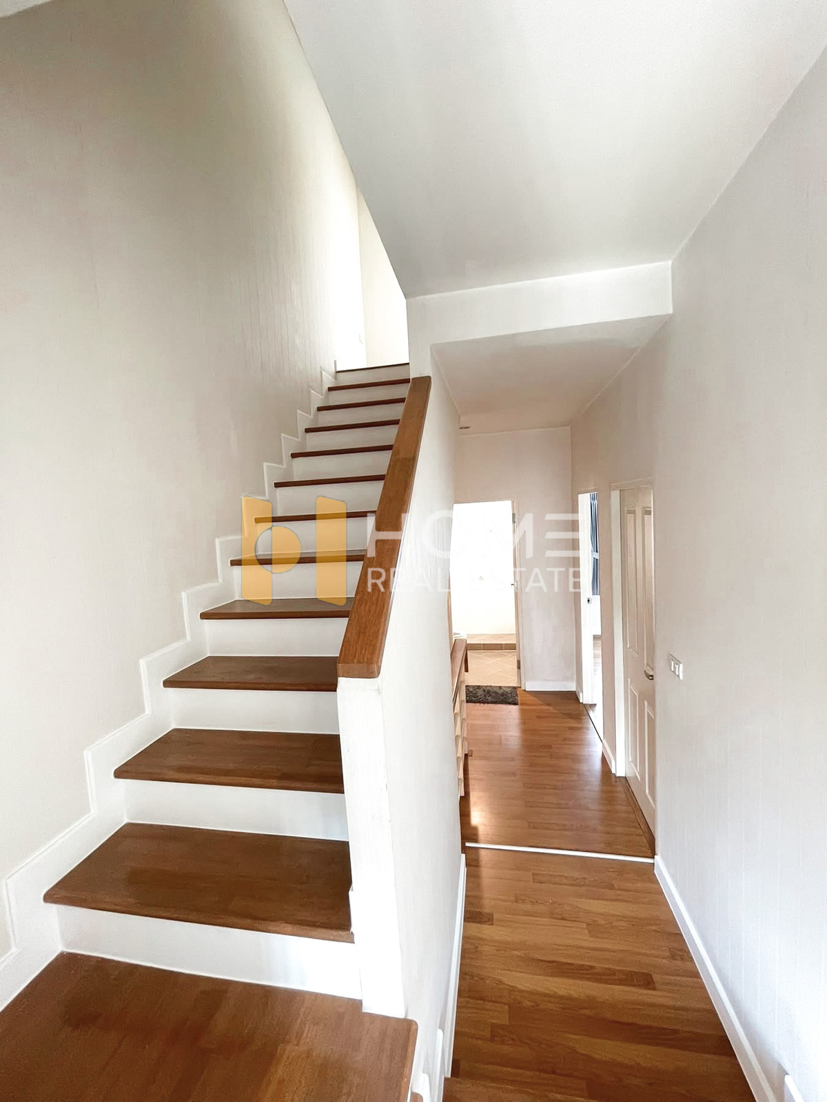 For SaleTownhomePattanakan, Srinakarin : The Metro Pattanakarn - Srinakarin / 3 Bedrooms (FOR SALE) FONT032