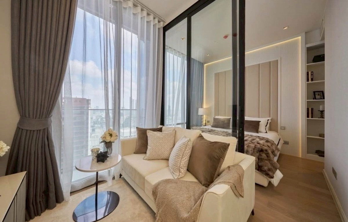 For SaleCondoSilom, Saladaeng, Bangrak : ME2500763 Urgent sale! Ashton Silom, high floor, beautiful view, with tenant.