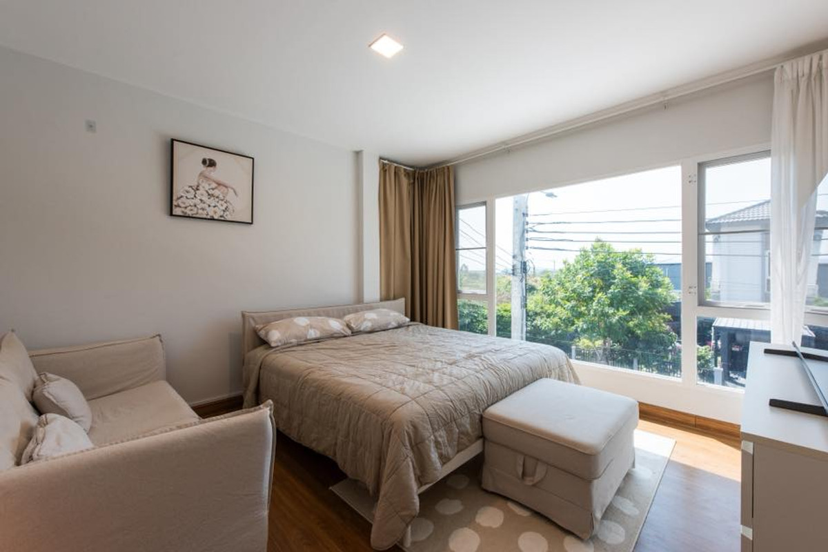 For RentSamut Prakan,Samrong : For rent, 36.2 sq m, 3 bedrooms, 3 bathrooms, 2-story detached house, Grand Pleno Mega Bangna.