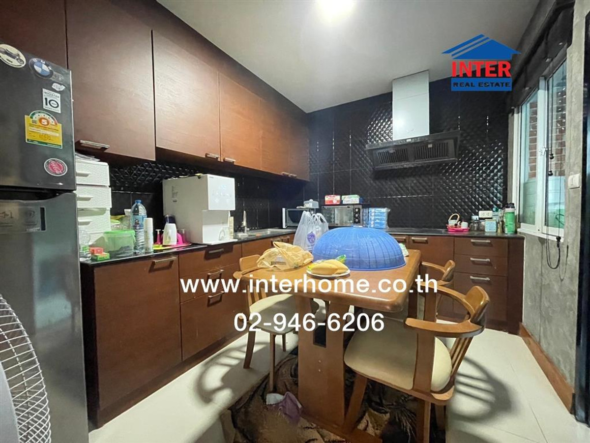 For SaleHousePattaya, Bangsaen, Chonburi : 2-story detached house, 43.8 sq m, Pruksa Nara Village. Nong Mon-Chonburi Soi 11, near Eastern Seaboard Nursing School, Sukhumvit Road, Saensuk Road, Mueang Chonburi, Chonburi