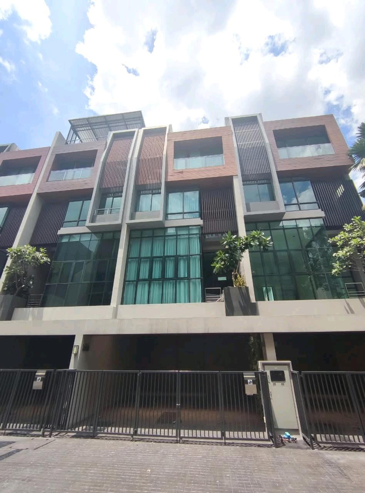 For RentTownhomeSukhumvit, Asoke, Thonglor : 🔥🔥🔥Townhome 4 floors with rooftop, Parklane project Ekkamai 22💚💚💚