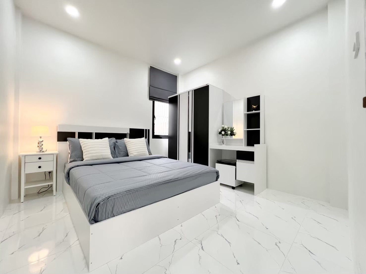 For SaleHousePattaya, Bangsaen, Chonburi : Rattanakorn Village 19 / 3 Bedrooms (FOR SALE), Rattanakorn Village 19 / 3 Bedrooms (For Sale) BEWN085