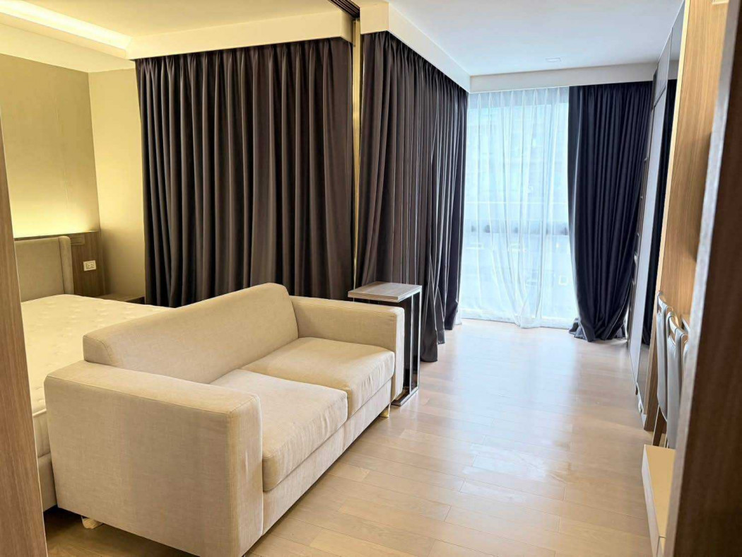 For RentCondoSukhumvit, Asoke, Thonglor : Condo for rent, Urbitia Thonglor, 51 sq m, near BTS Thonglor.