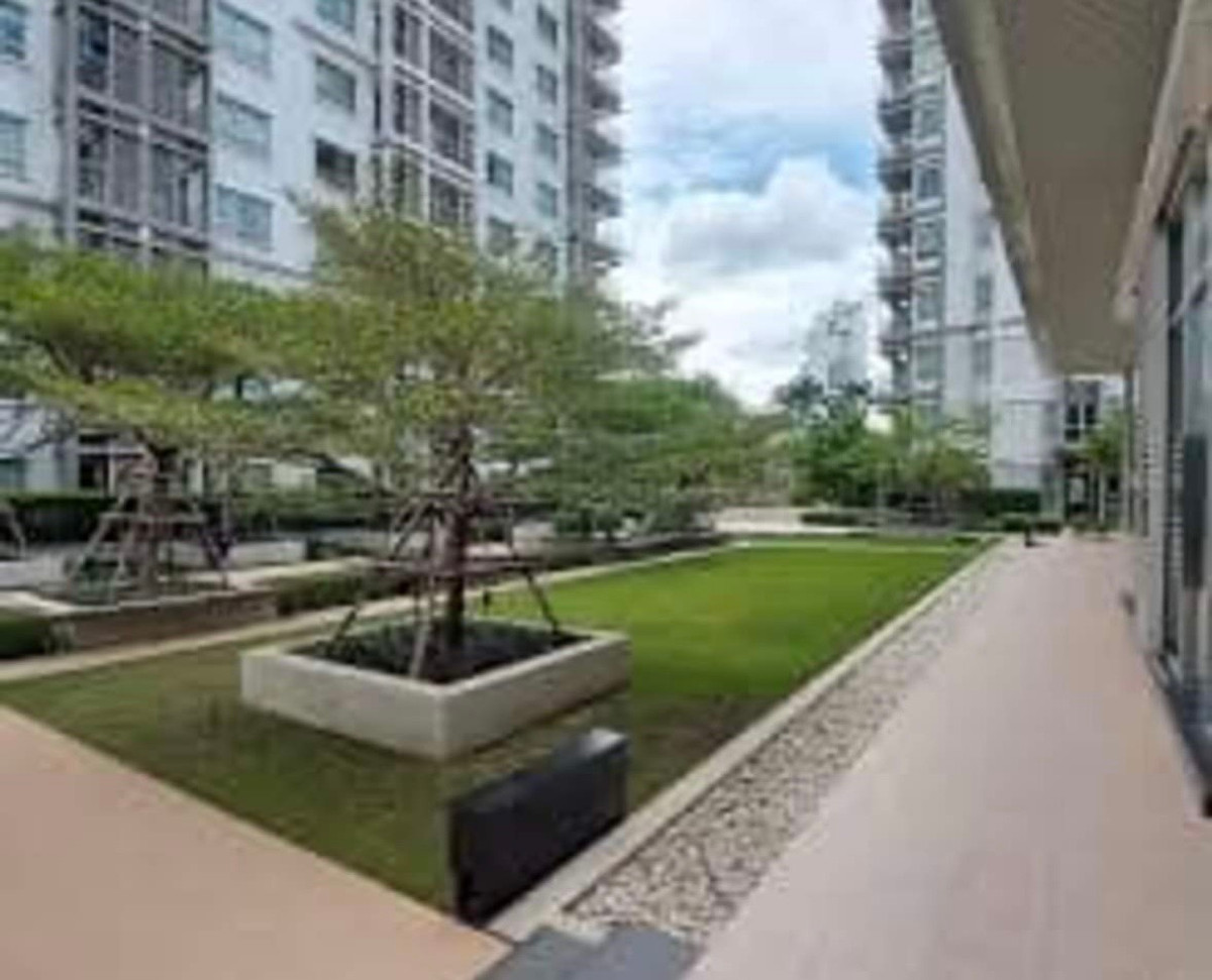 For RentCondoLadprao, Central Ladprao : Resort style condo for rent, The Room Ratchada-Lat Phrao (63 sq m.), only 300 meters to MRT Lat Phrao.
