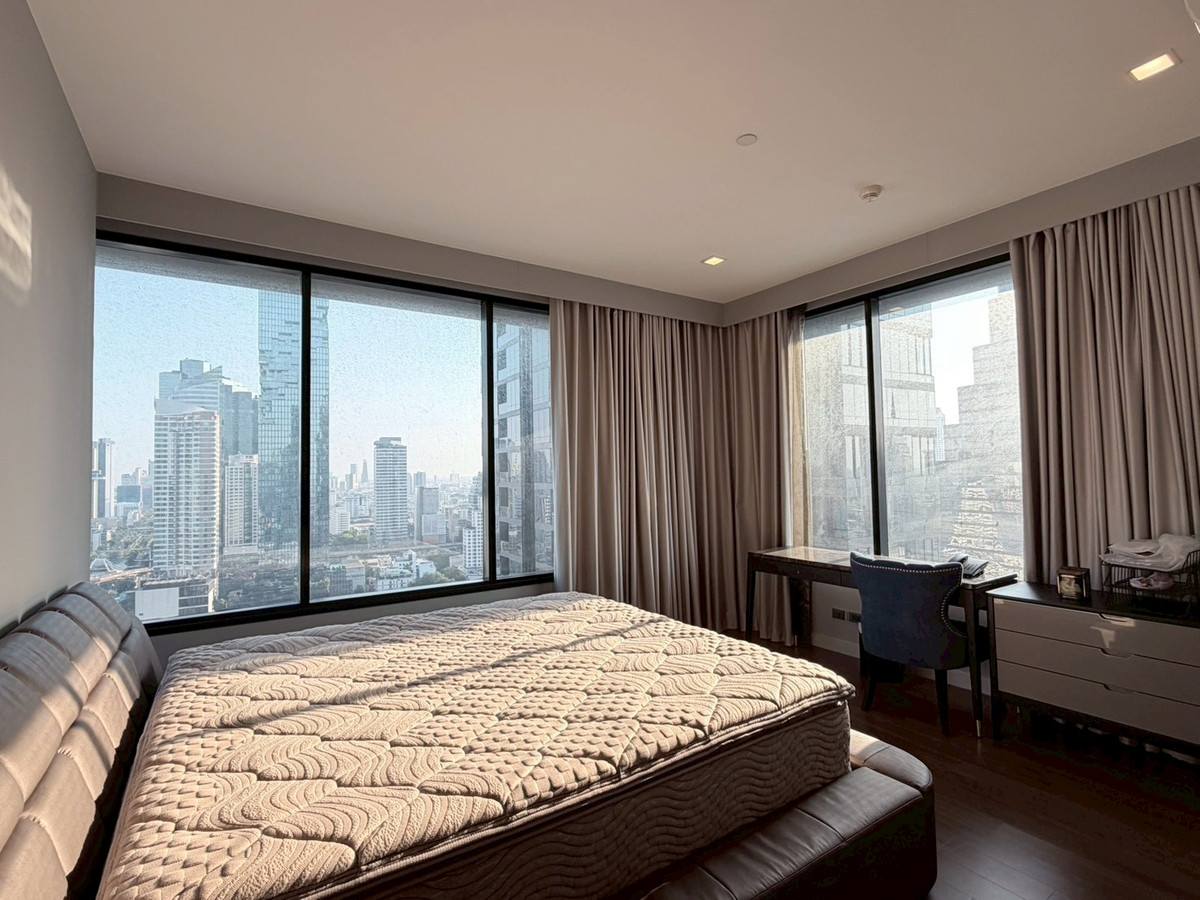 For RentCondoSilom, Saladaeng, Bangrak : 🏙️✨ For Rent: Beautifully Decorated Unit at M Silom – Ready to Move In! 🐶🛁