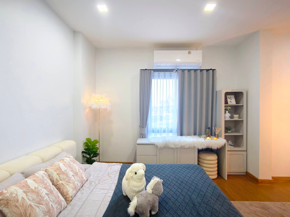 For SaleHousePattaya, Bangsaen, Chonburi : The Grand 9 / 4 Bedrooms (SALE WITH TENANT), The Grand 9 / 4 Bedrooms (Sale with Tenant) BEWN082