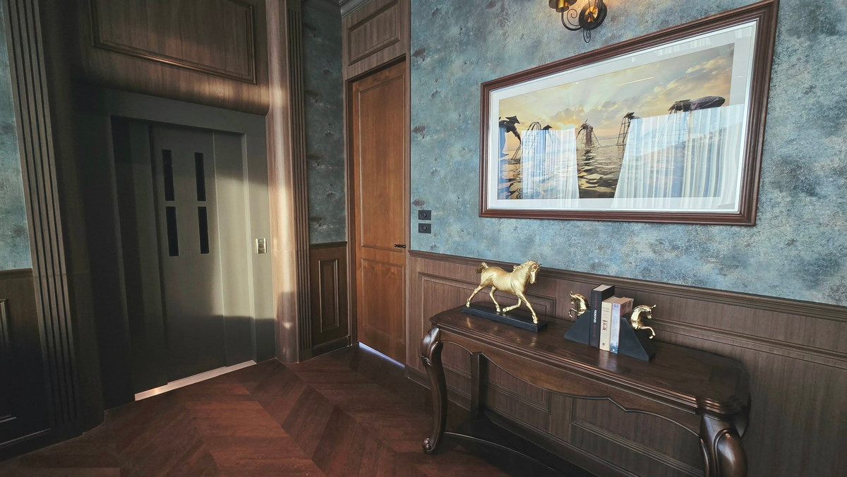 ให้เช่าบ้านบางนา แบริ่ง ลาซาล : [ปล่อยเช่า] ✨ บ้านหรู 3 ชั้น ใกล้Mega บางนา | บ้านกลางเมือง ดิอิดิชั่น บางนา | พร้อมลิฟท์และ Penthouse ส่วนตัว