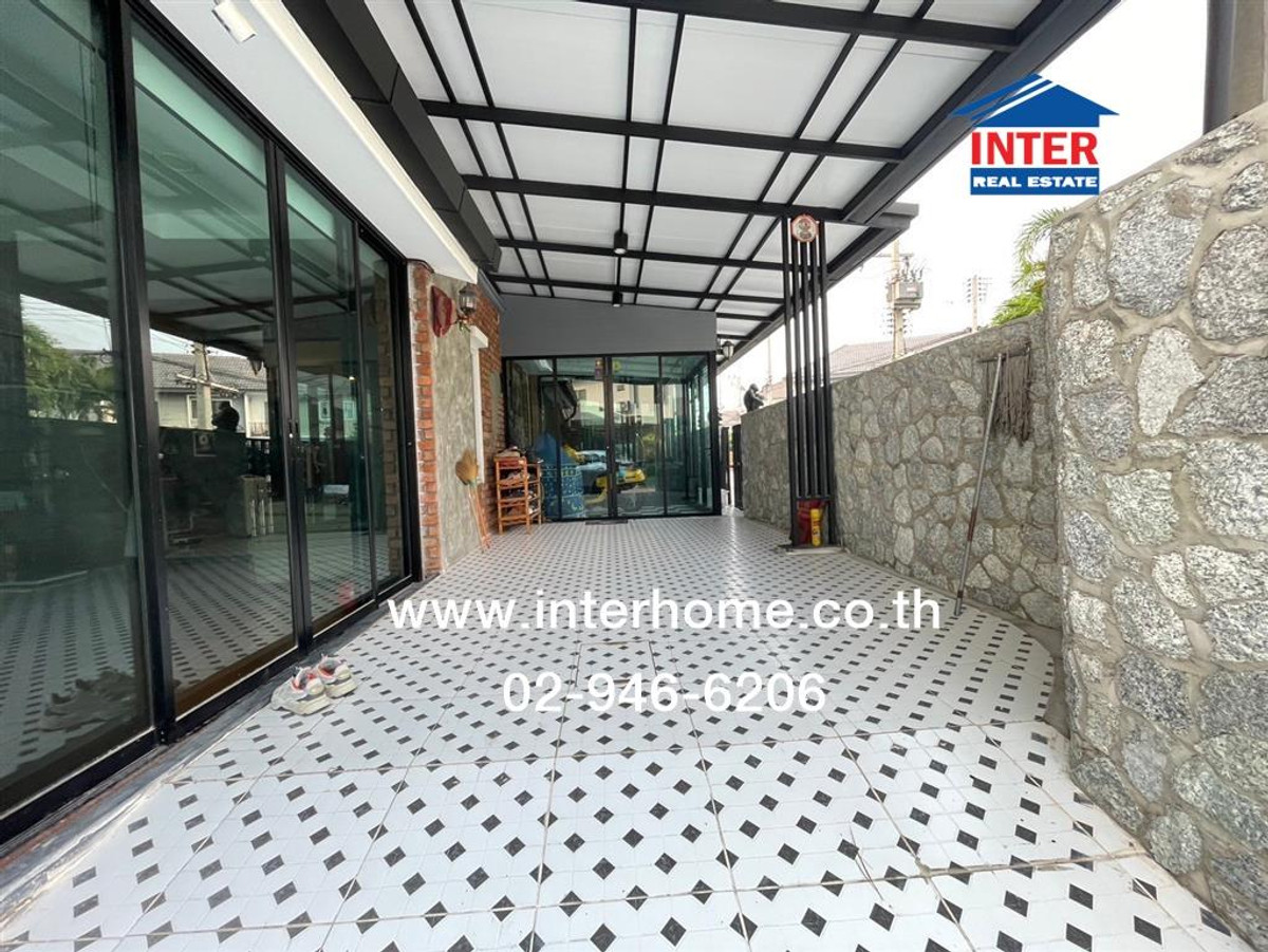 For SaleHousePattaya, Bangsaen, Chonburi : 2-story detached house, 43.8 sq m, Pruksa Nara Village. Nong Mon-Chonburi Soi 11, near Eastern Seaboard Nursing School, Sukhumvit Road, Saensuk Road, Mueang Chonburi, Chonburi