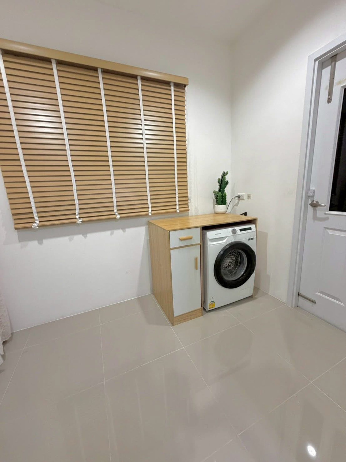 For RentHousePathum Thani,Rangsit, Thammasat : 📌 For rent Grandio Vibhavadi-Rangsit