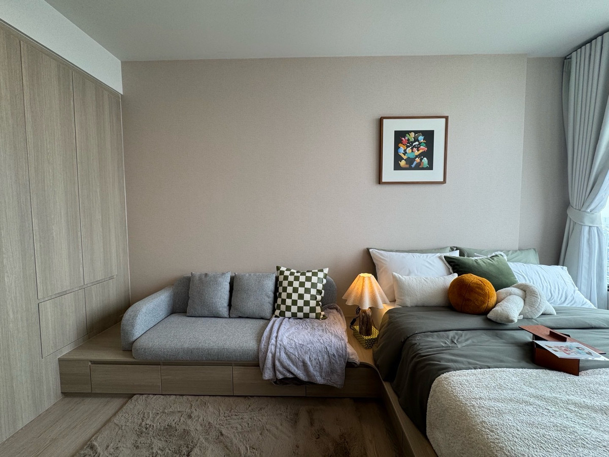 ขายคอนโดวงเวียนใหญ่ เจริญนคร : Reference Sathorn–Wongwianyai
🛏 Studio 24sq.m. 💰3.59mb.
📞Phat 064-642-8664
📞Nui 094-624-2014