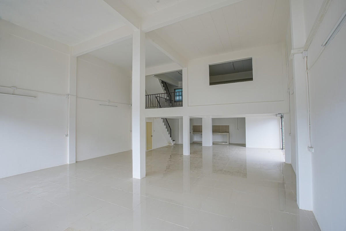 ขายอาคารพาณิชย์แจ้งวัฒนะ เมืองทอง : ตึกแถว อาคารพาณิชย์ 2 คูหา ซอยวัดเวฬุวนาราม13 รีโนเวทใหม่ทั้งหลัง