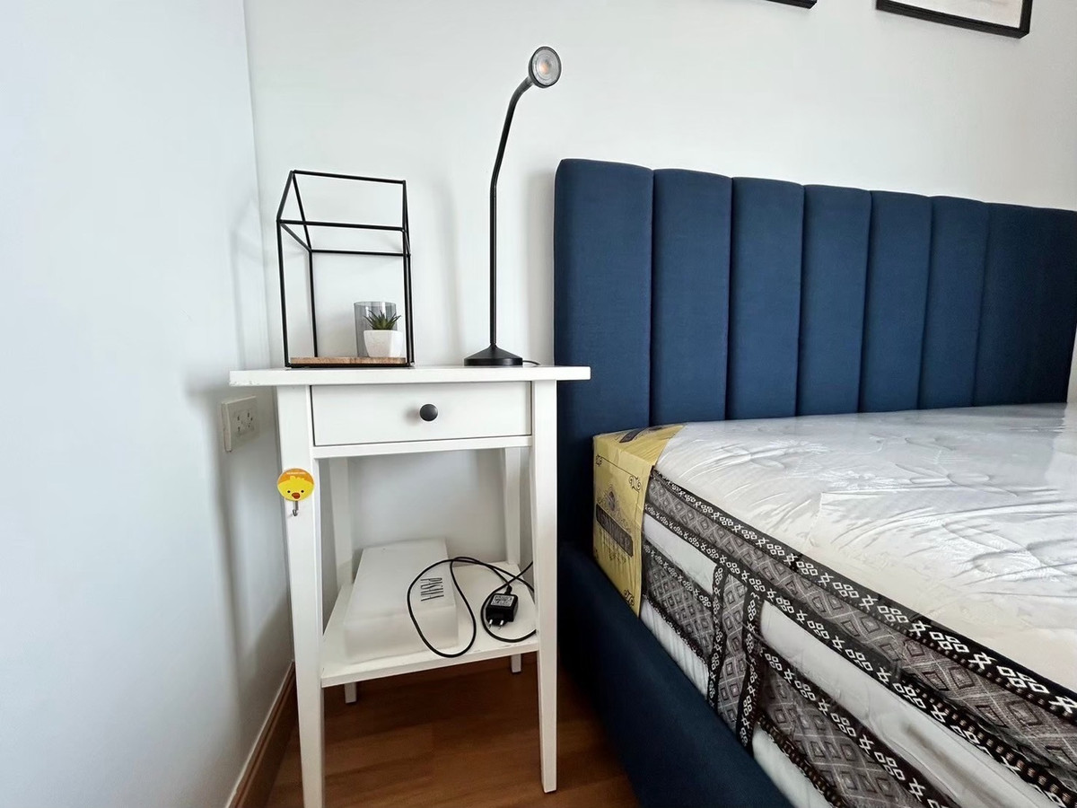 ให้เช่าคอนโดพระราม 3 สาธุประดิษฐ์ : ให้เช่า ลุมำินี เพลส รัชดา สาธุ ห้องมุม 35ตรม พร้อมเฟอร์นิเจอร์ เข้าอยู