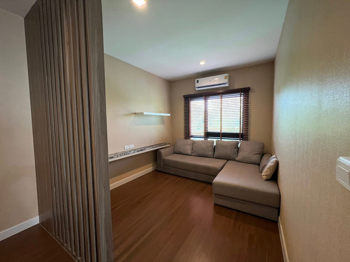 For RentHouseBangna, Bearing, Lasalle : Burasiri Wongwaen - Onnut / 4 bedrooms (FOR RENT), Burasiri Wongwaen - Onnut / 4 Bedrooms (FOR RENT) POON148