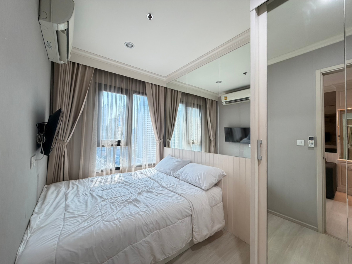 ให้เช่าคอนโดพระราม 9 เพชรบุรีตัดใหม่ RCA : 🔥 Hot Deal 2 bedrooms for rent at Life asoke 🔥