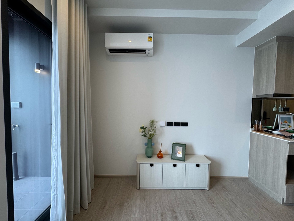 ขายคอนโดวงเวียนใหญ่ เจริญนคร : Reference Sathorn–Wongwianyai
🛏 Studio 24sq.m. 💰3.59mb.
📞Phat 064-642-8664
📞Nui 094-624-2014