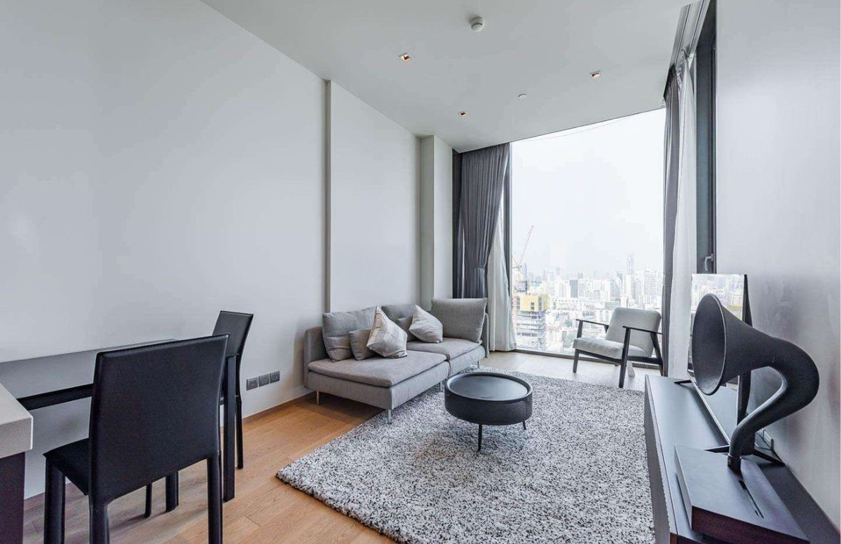 For SaleCondoWitthayu, Chidlom, Langsuan, Ploenchit : SL047/Luxury condo for sale 28 Chidlom, high floor, full view of East Sukhumvit, ready to move in, in the heart of Chidlom.