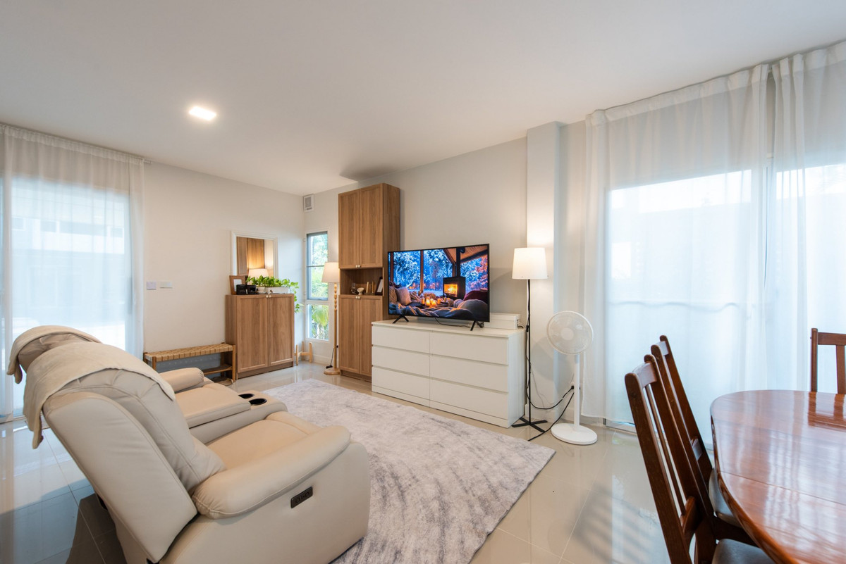 For RentSamut Prakan,Samrong : For rent, 36.2 sq m, 3 bedrooms, 3 bathrooms, 2-story detached house, Grand Pleno Mega Bangna.