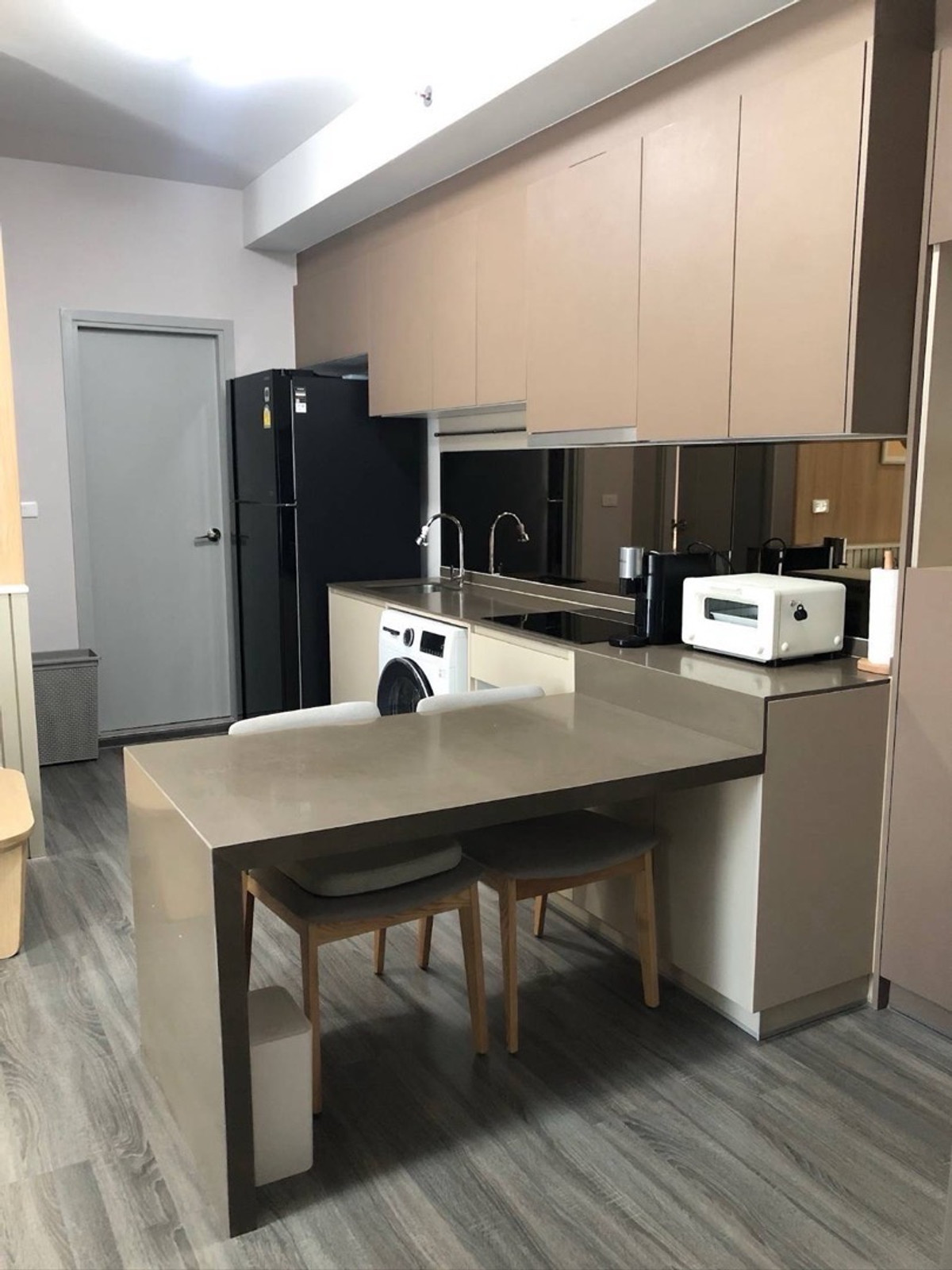 For SaleCondoSiam Paragon ,Chulalongkorn,Samyan : 🏙 Condo for sale Ideo Chula–Samyan
2Bed 1Bath 52sq.m. 9.99mb.
📞Phat 064-642-8664
📞Nui 094-624-2014