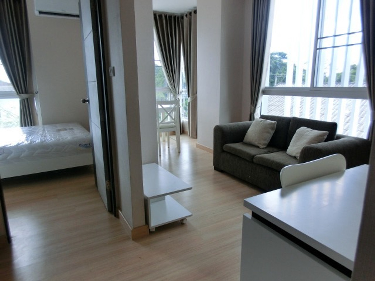 For SaleCondoChiang Mai : Condo for sale, One Plus Business Park 1, 3rd floor, corner room, close to Big C Extra. Central Festival The atmosphere is quiet. Corner room is private, good wind all day.
