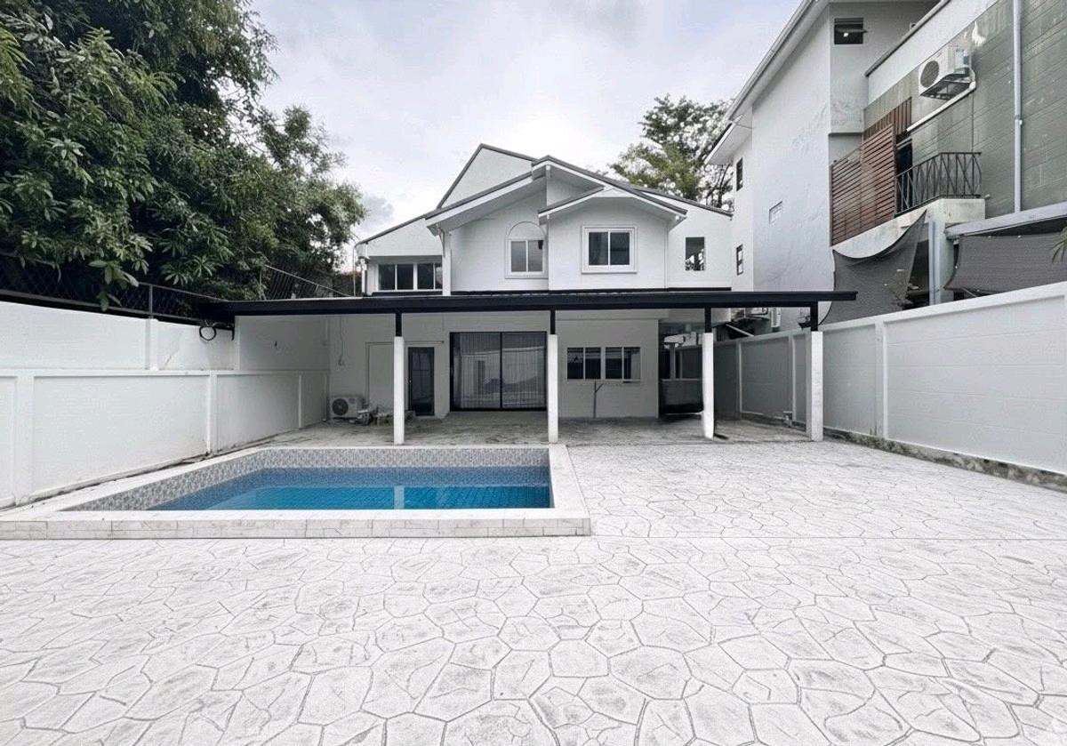 ให้เช่าบ้านรัชดา ห้วยขวาง : 🚩For Rent : Single house in Ladphrao - Suthisan / 5 Bed,4 Bath / 5 Parking 