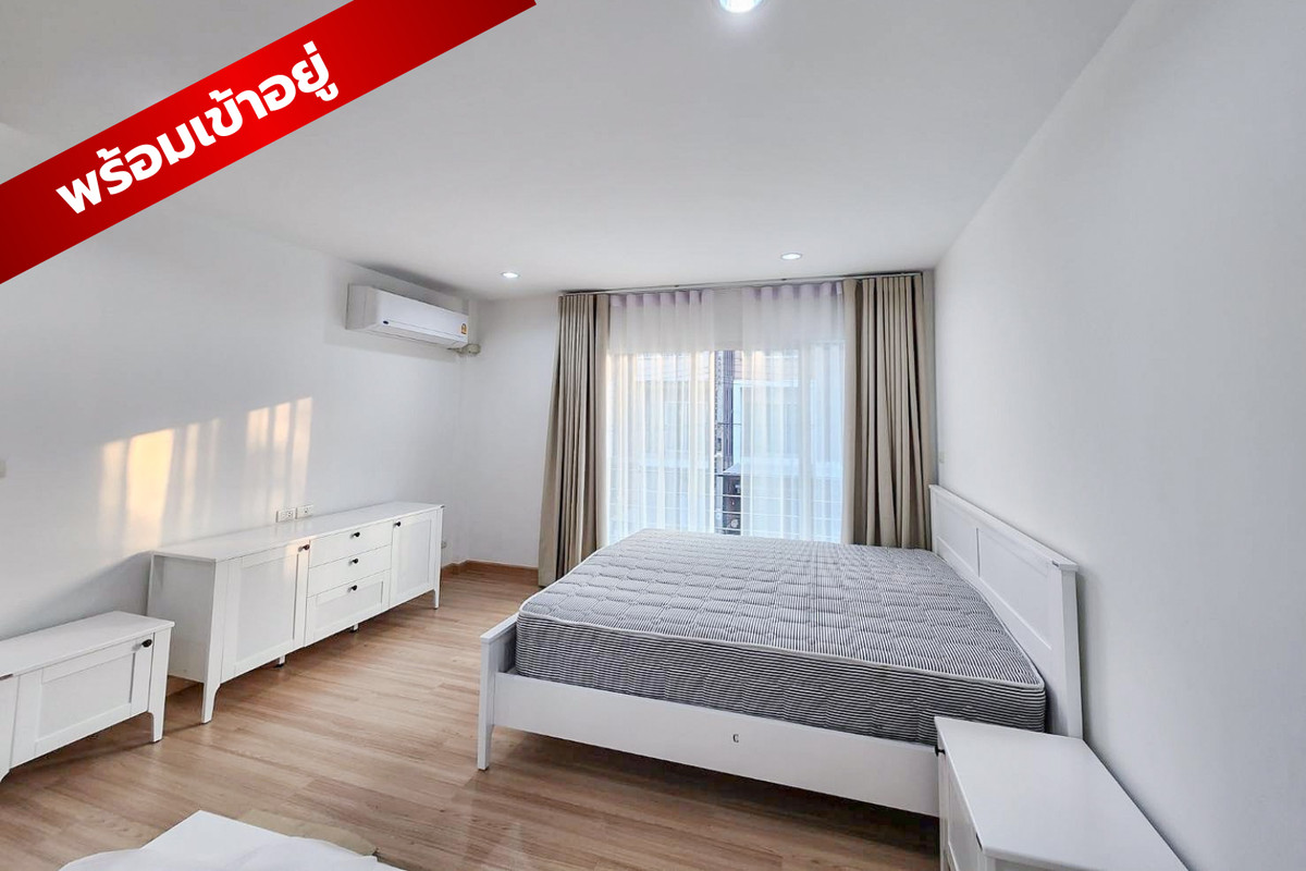 ให้เช่าทาวน์โฮมพระราม 3 สาธุประดิษฐ์ : For Rent❗ทาวน์โฮม 3ชั้น ธนาพัฒน์ Green Zone ปล่อยเช่าพร้อมเฟอร์นิเจอร์ 3 ชั้น 3 ห้องนอน 3 ห้องน้ำ 